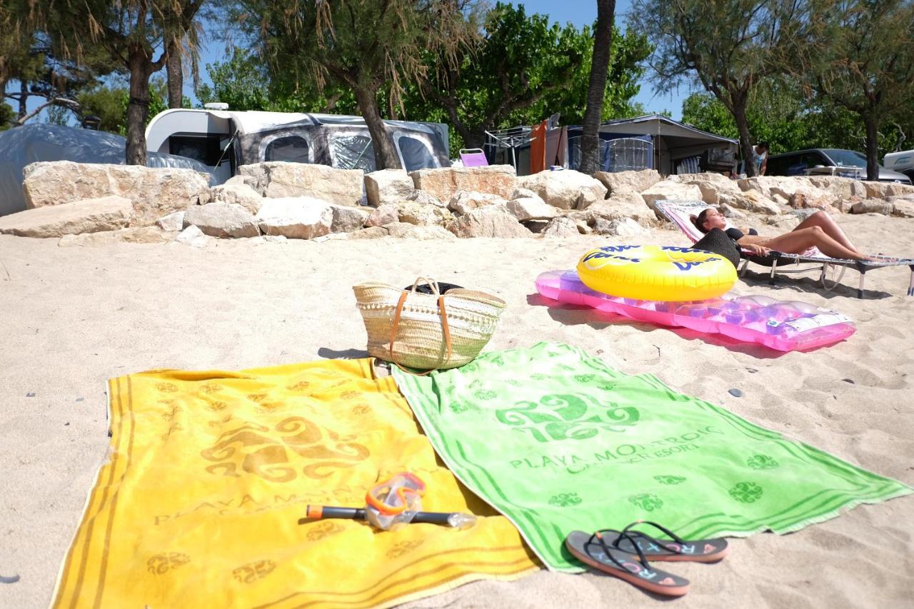 Playa Montroig Camping Resort Kültér fotó